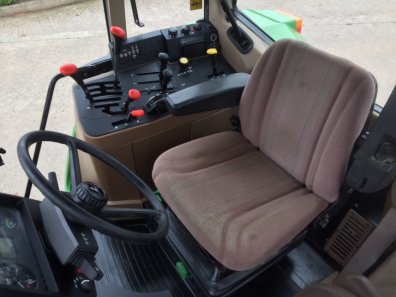 John Deere 6506