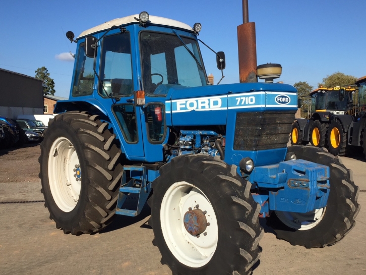 Ford 7710