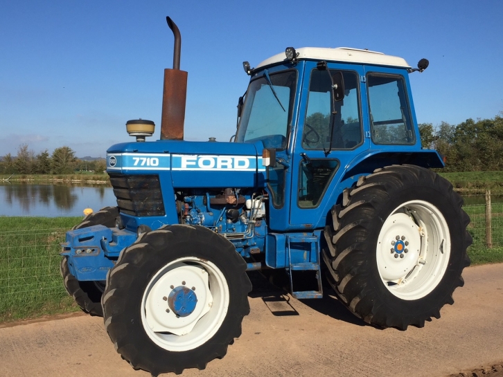 Ford 7710