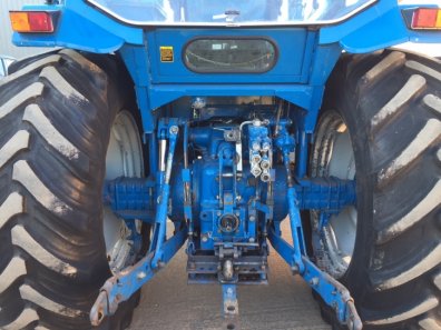 Ford 7710