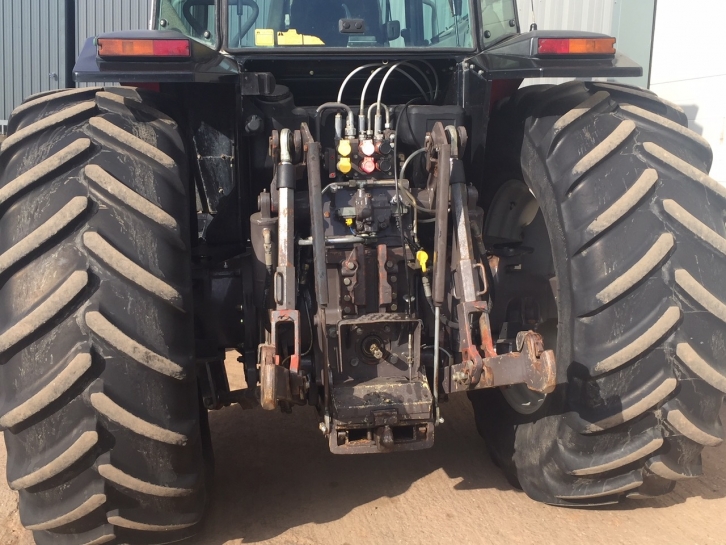 Massey Ferguson 3690