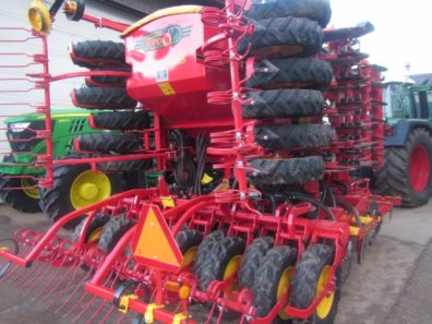 Vaderstad Rapid 600S drill