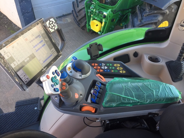 Fendt 724 Profi-Plus