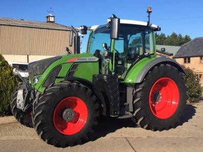 Fendt 724 Profi-Plus
