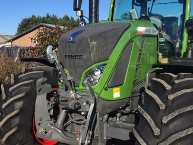 Fendt 724 Profi-Plus