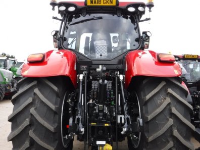 Case CVX 240