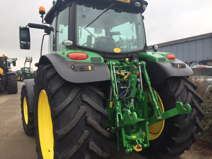 John Deere 6155R