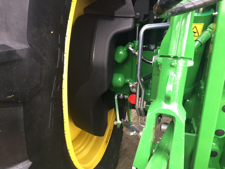 John Deere 6155R
