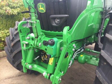 John Deere 6155R