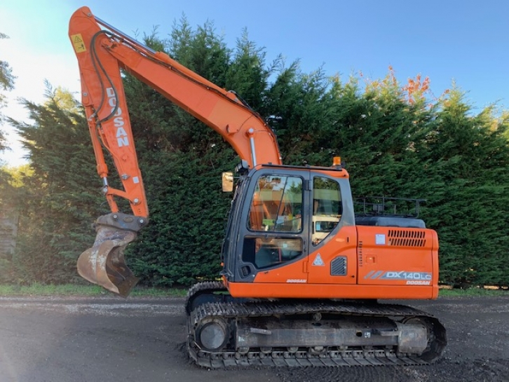 Doosan DX140LC