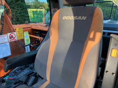 Doosan DX140LC
