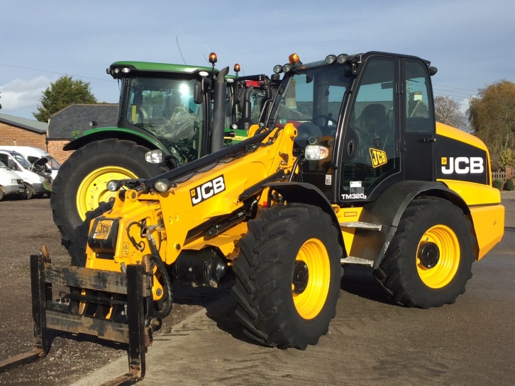 JCB TM320S