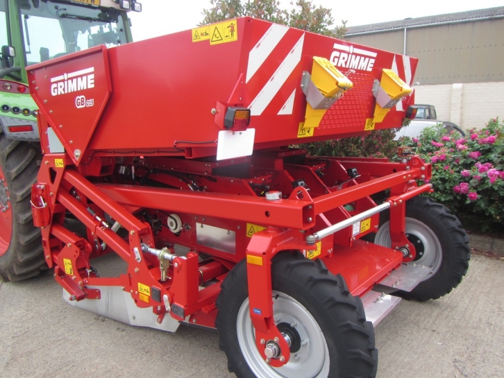 Grimme GB215 Potato planter