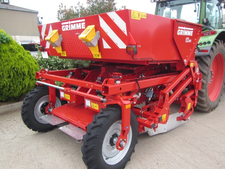 Grimme GB215 Potato planter