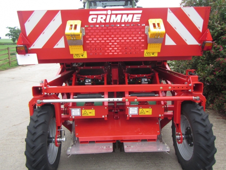 Grimme GB215 Potato planter