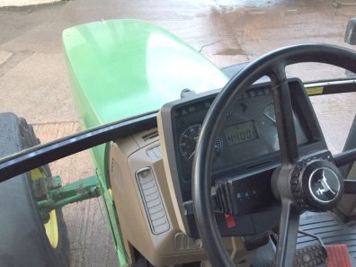 John Deere 6800