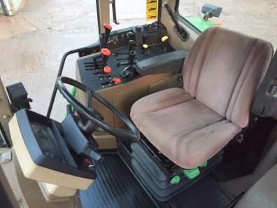 John Deere 6800