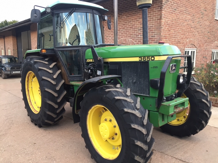 John Deere 3650