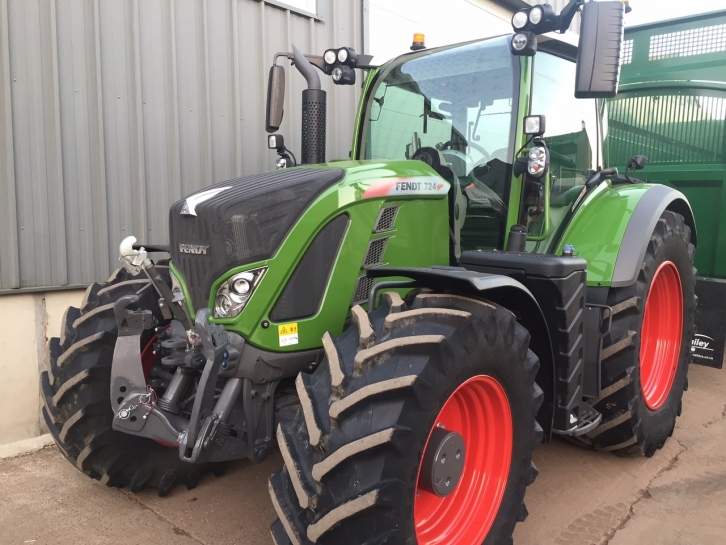 Fendt 724 Profi-Plus