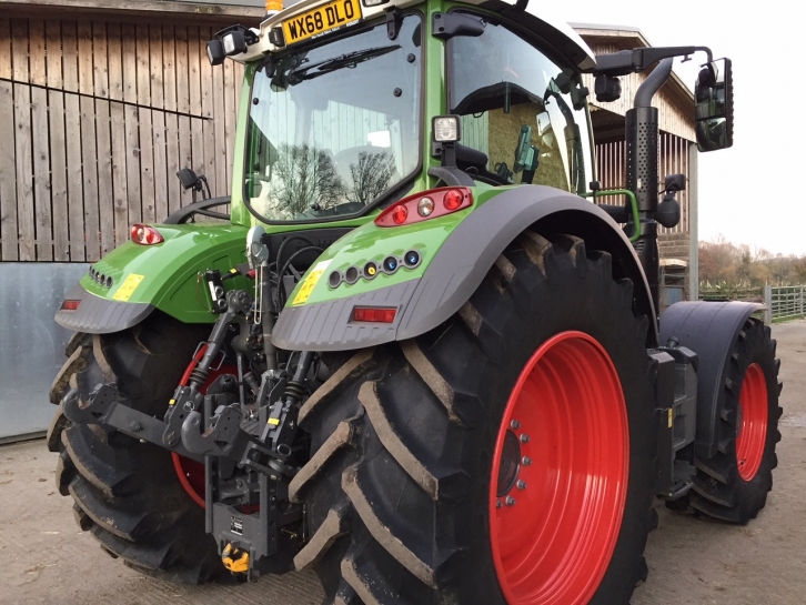 Fendt 724 Profi-Plus