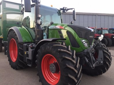 Fendt 724 Profi-Plus