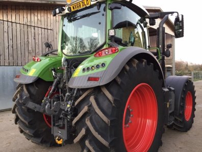 Fendt 724 Profi-Plus