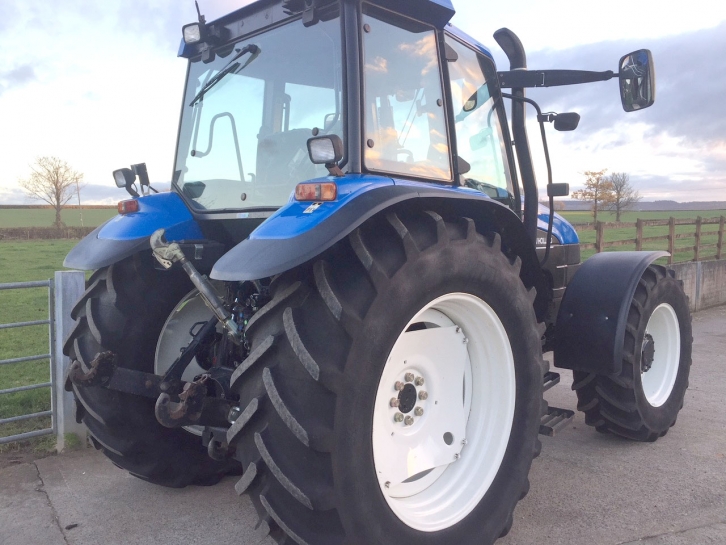 New Holland TS115 SL