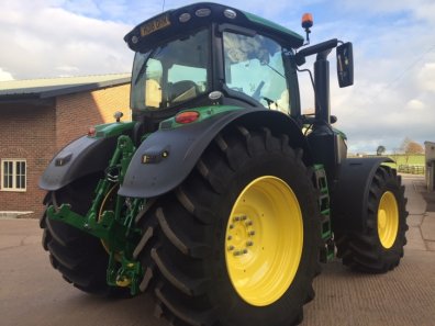 John Deere 6250R