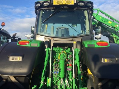 John Deere 6250R