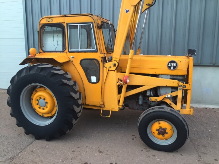 Massey Ferguson 3165 R