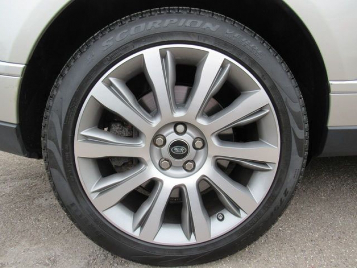 Land Rover Range Rover Vouge SE 4.4 SDV8