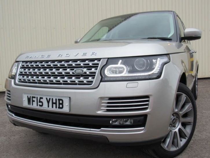 Land Rover Range Rover Vouge SE 4.4 SDV8