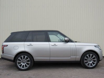 Land Rover Range Rover Vouge SE 4.4 SDV8