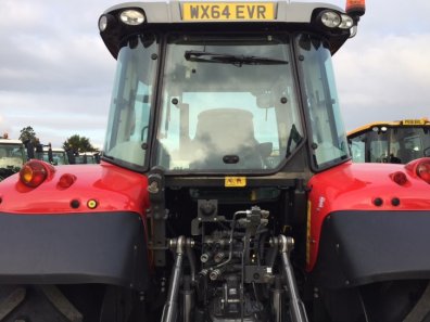Massey Ferguson 5612