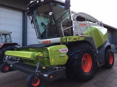 Claas Jaguar 870 forager