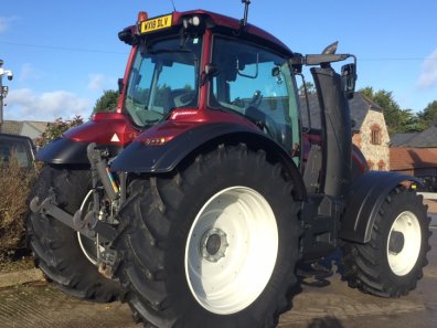 Valtra T214 Direct