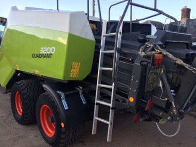 Claas 3200 Quadrant baler