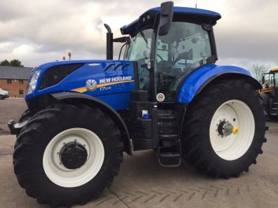 New Holland T7.270
