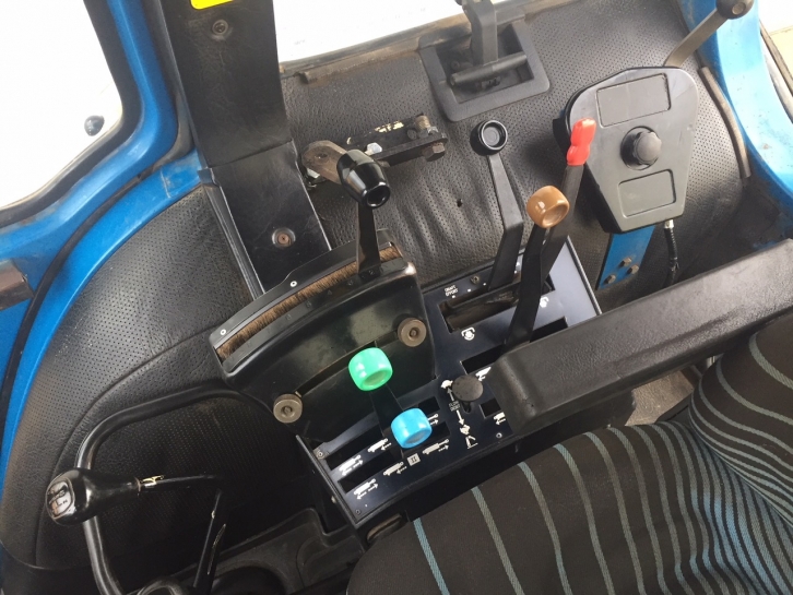Ford TW15