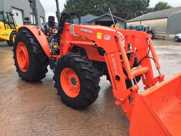 Kubota M6060