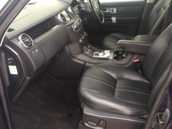 Land Rover Discovery Commercial SDV6