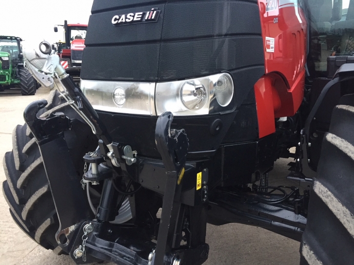 Case Puma CVX 220