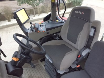 Case Puma CVX 220