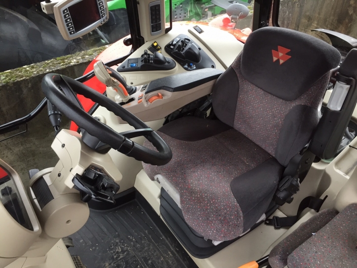 Massey Ferguson 7718 Dyna-VT Exclusive