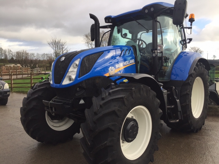 New Holland T6.165