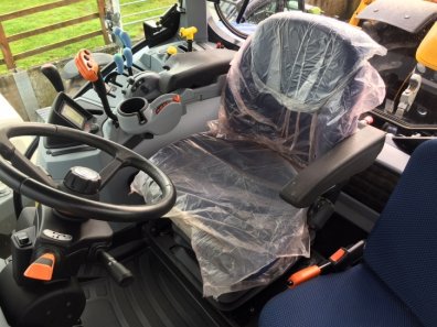 New Holland T6.165