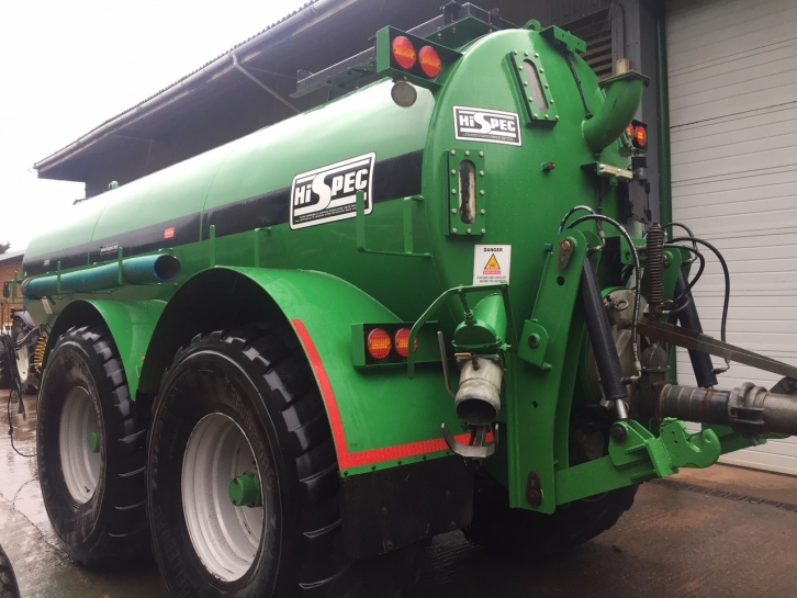 Hi-Spec TDR 3500 Gallon tanker