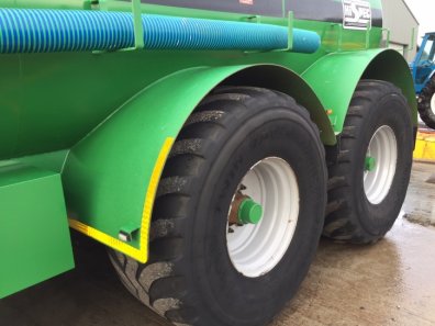Hi-Spec TDR 3500 Gallon tanker