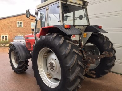 Massey Ferguson 399