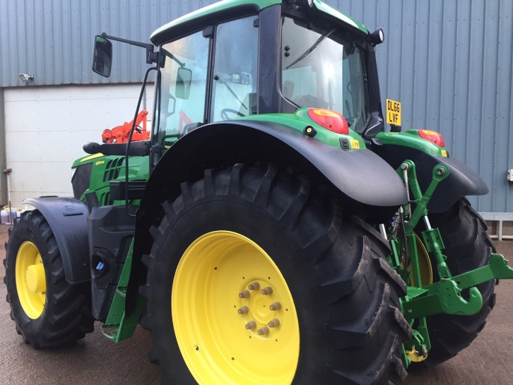John Deere 6155M